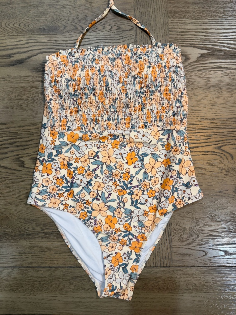 Cupshe Peach Floral Shirred Halter One-Piece Swimsuit with Orange Flowers - Picture 3 of 5